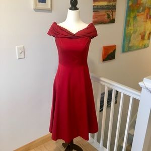 NWT Phase Eight Scarlet Odette Grosgrain dress. A work of art!